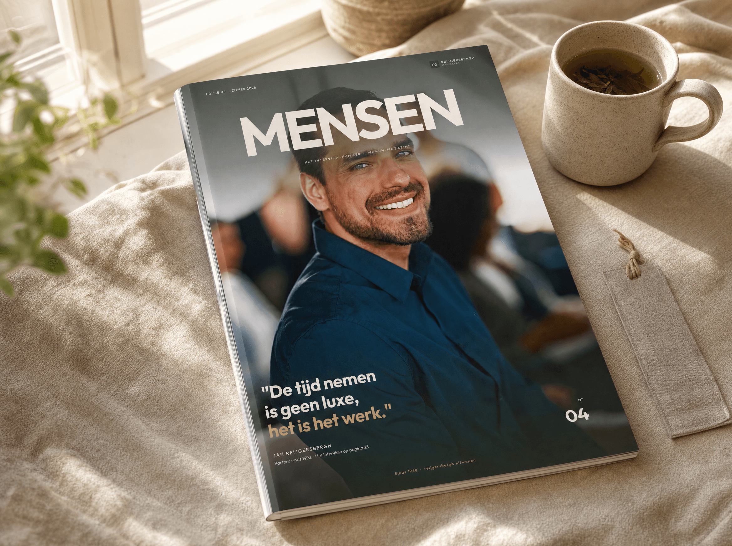 Magazine spread — interview-layout met portretfoto en pull-quote